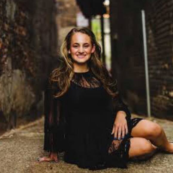 Meet your Posher, Jayme - Picture 1 of 1